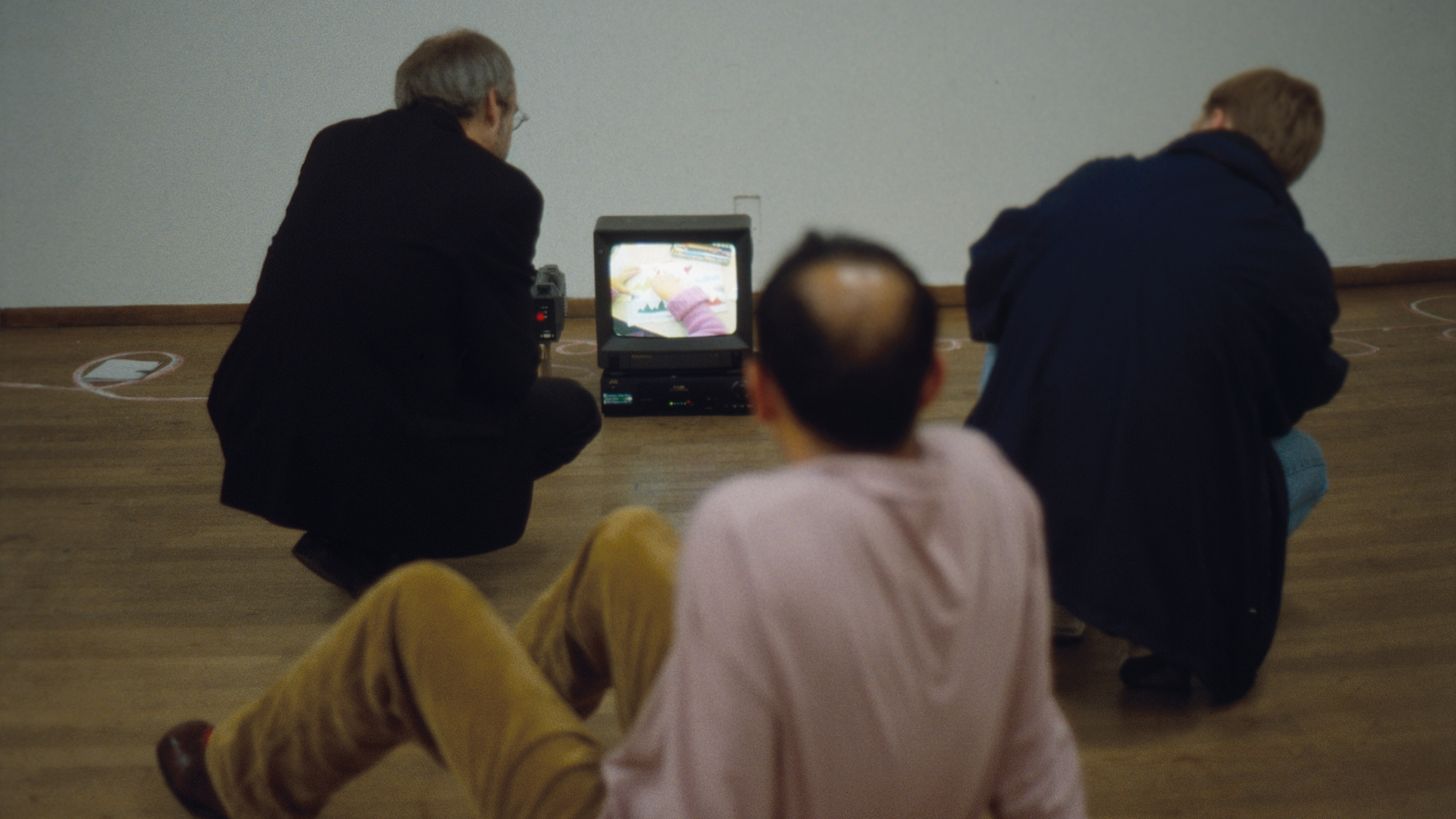 Looping. A Book for Children ~ Christos Lialios ~ Marres House for Contemporary Culture, Maastricht