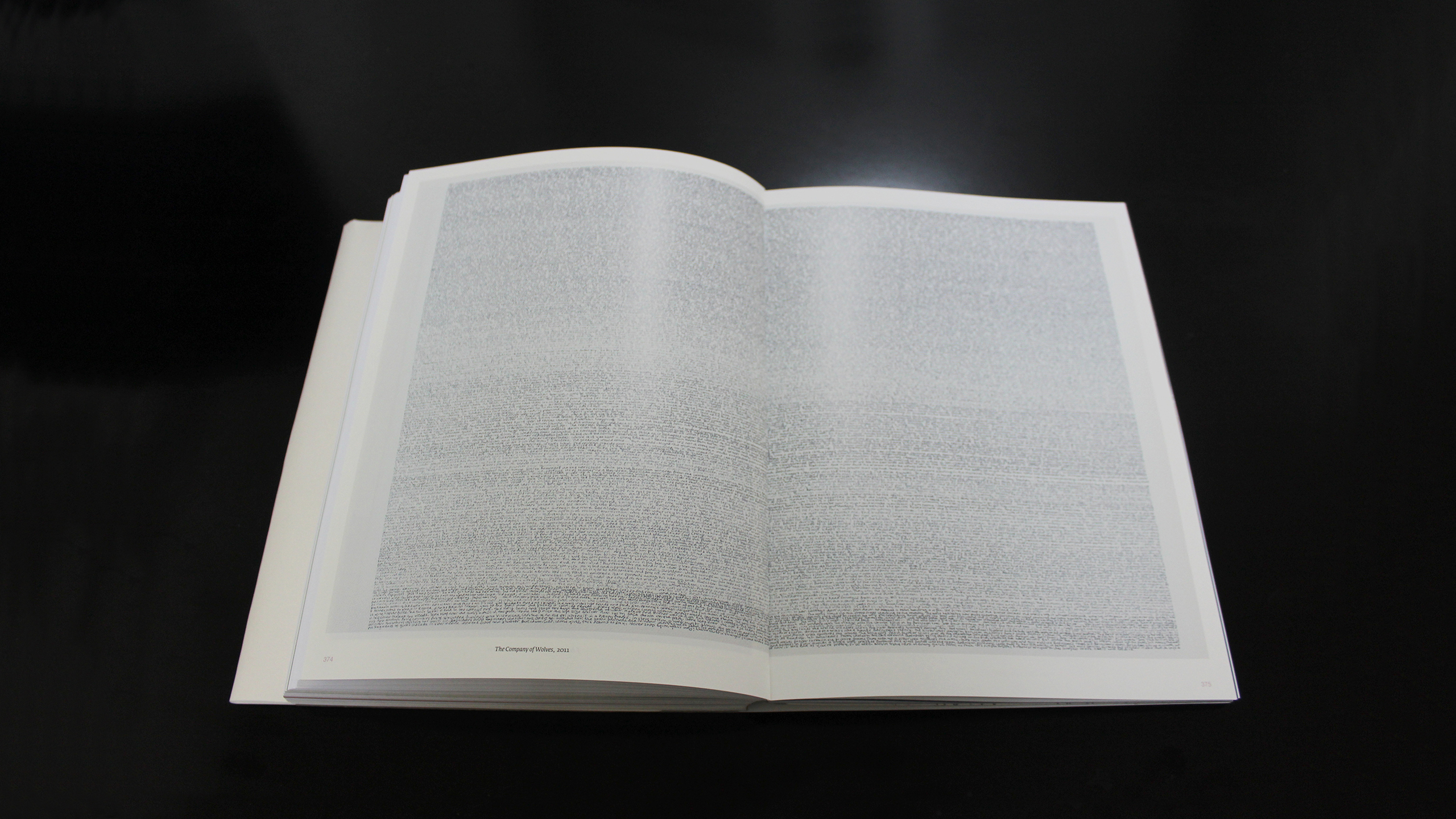 Secretaire ~ Nina Papaconstantinou